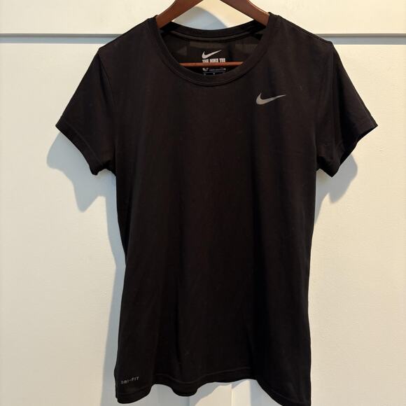Nike Shirt Womens Medium Black Dri-FIT Athletic Training Running CU7593-010 - Picture 1 of 12